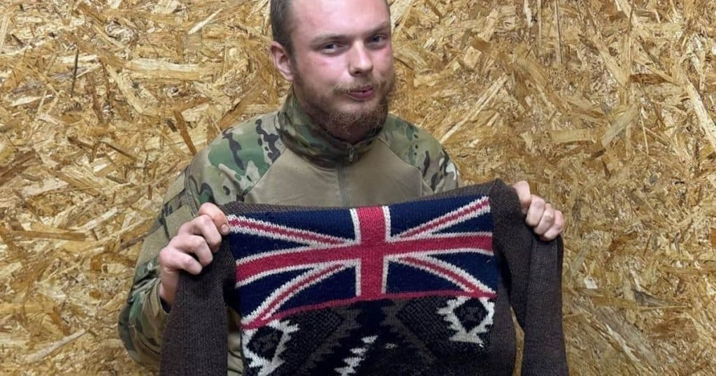 Britanicul reținut de ruși în noiembrie, la Kursk, a fost acuzat oficial de terorism și mercenariat, riscând astfel o pedeapsă cu închisoarea de mulți ani.