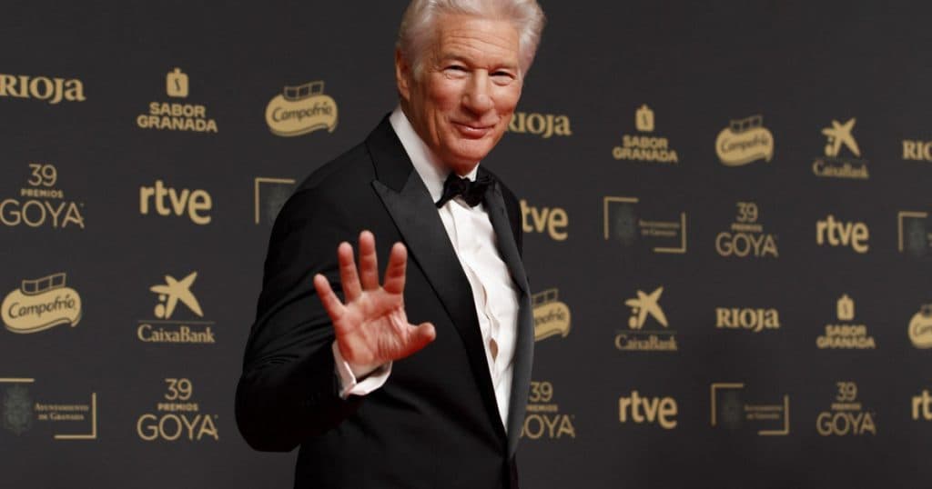 Richard Gere afirmă că Trump este „o brută, un gangster”. „Autoritarismul preia controlul peste tot”