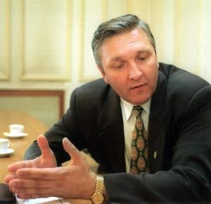 Avertismentul medicului Mircea Beuran privind pericolele alimentației procesate.