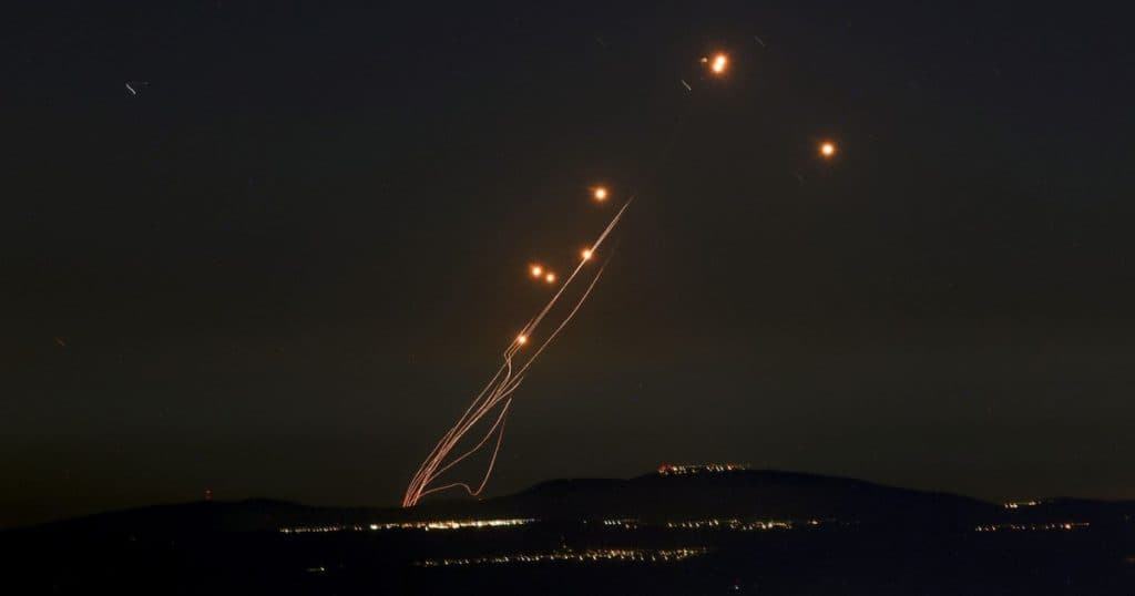 Canada intenționează să se alăture inițiativei „Iron Dome” propuse de Trump pentru construirea unui sistem de apărare antirachetă.