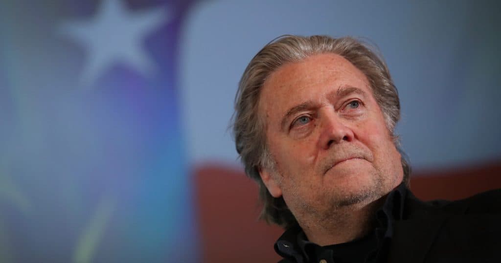 Cum a evitat Steve Bannon închisoarea după ce a deturnat 15 milioane de dolari
