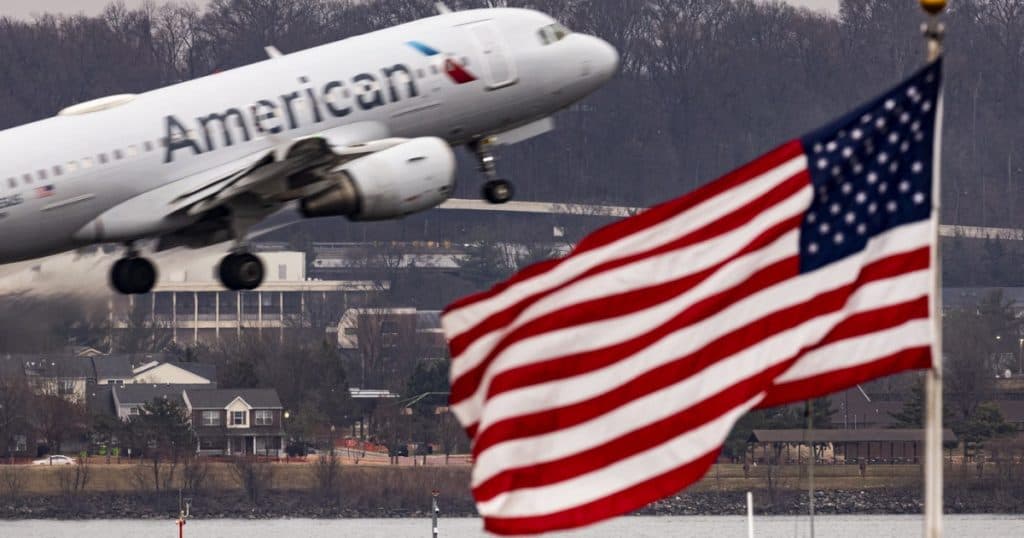 Decizia adoptată de American Airlines în urma accidentului de lângă Aeroportul Reagan. „Suntem cu toţii îndureraţi”