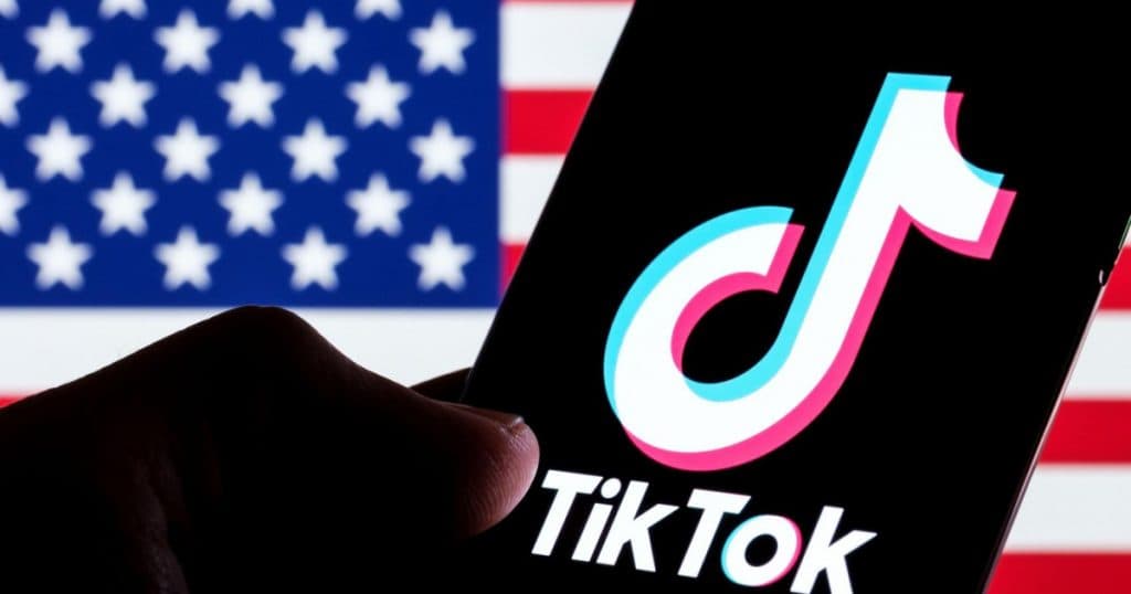 Donald Trump creează un fond suveran al SUA capabil să achiziționeze TikTok.