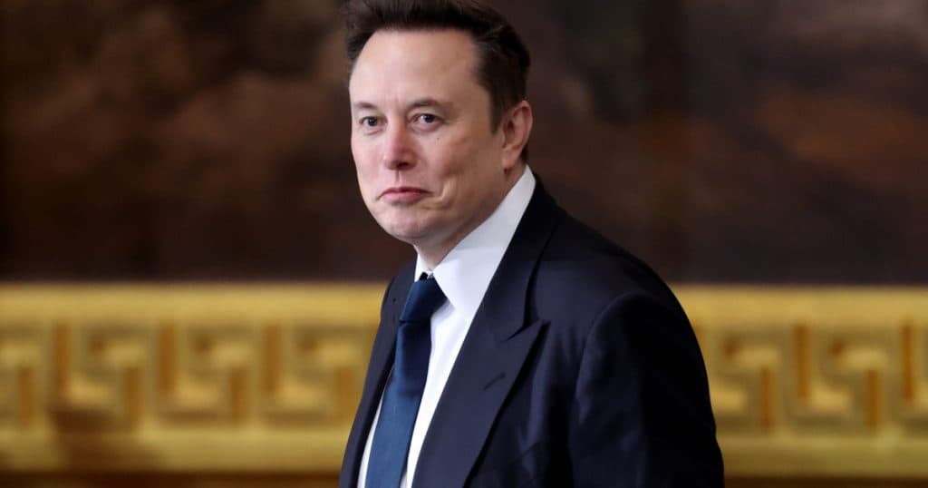 Elon Musk respinge afirmația că Statele Unite ar putea restricționa accesul Ucrainei la Starlink din cauza mineralelor rare: „Este fals”