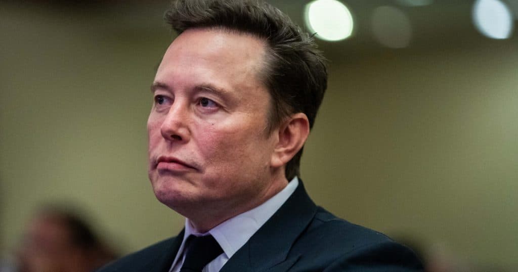 Elon Musk preia pe rețeaua sa X un anunț al lui Călin Georgescu privind interzicerea rețelei Soros.