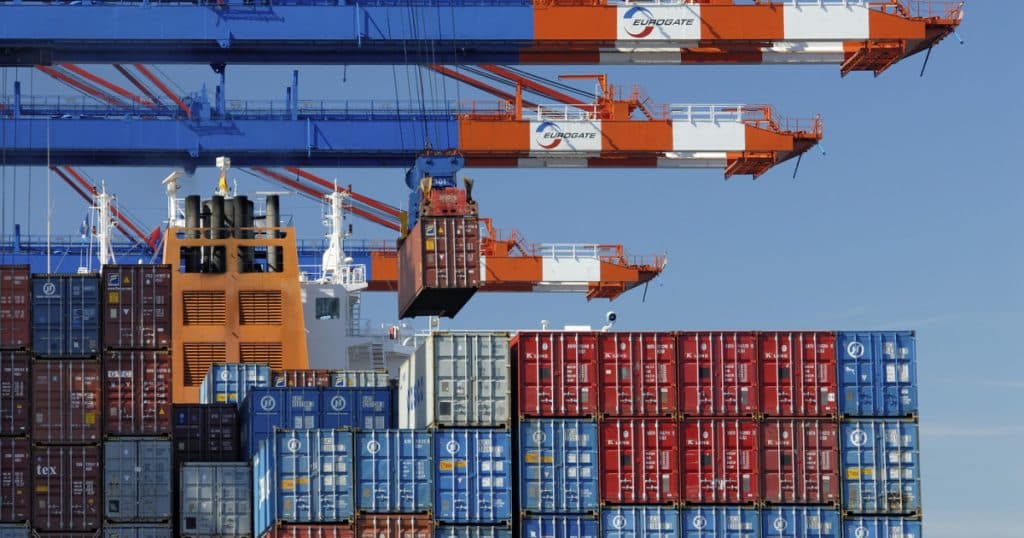 Germania a înregistrat în 2024 un excedent comercial record față de SUA, ceea ce ar putea intensifica tensiunile dintre Trump și UE.