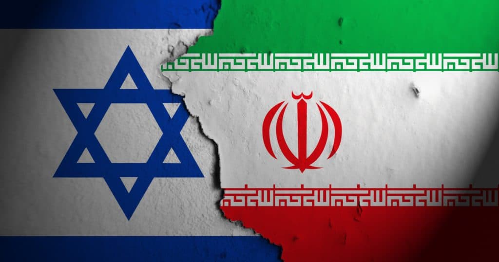Serviciile secrete americane avertizează că Israelul ar putea ataca programul nuclear al Iranului în lunile următoare.