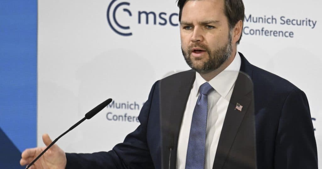 JD Vance îi face un avertisment lui Zelenski să nu-l mai critice pe Trump: „Este un mod groaznic de a colabora cu această administraţie”