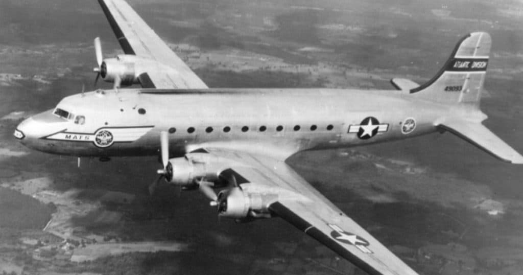 Misterul aeronavei cu 44 de persoane la bord care a dispărut fără urmă în Canada. Alte trei aeronave s-au prăbușit în timpul căutărilor.