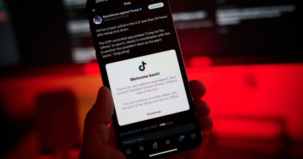 Nouă provocare riscantă pe Tiktok. Medicii emit un avertisment. Ce ar trebui să observe părinții.