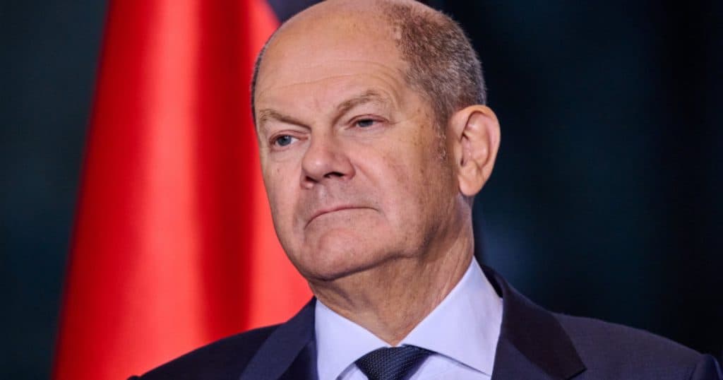 Olaf Scholz contestă propunerile lui Donald Trump referitoare la asistența pentru Ucraina în conflictul cu Rusia.