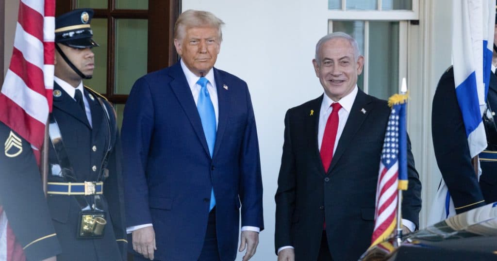 Reacții vehemente la propunerea lui Trump de a „deține” Gaza. Activiștii afirmă că ideea reflectă „cele mai întunecate capitole ale istoriei”