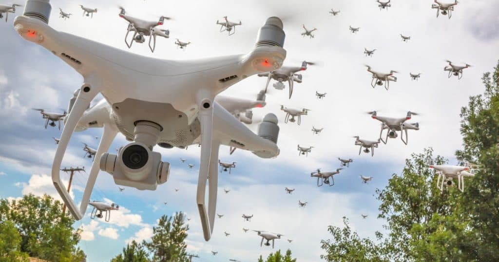 Roiurile de drone, o amenințare iminentă pentru SUA. Ce probleme semnalează experții în securitate și apărare din America.