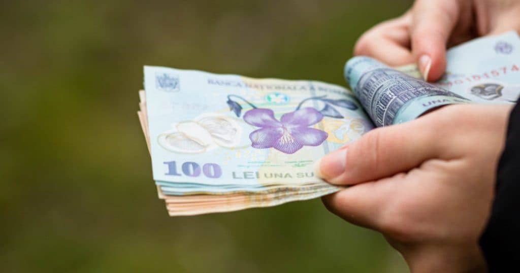 România se numără printre țările Uniunii Europene cu cea mai mare creștere a salariului minim în ultimele zece ani.