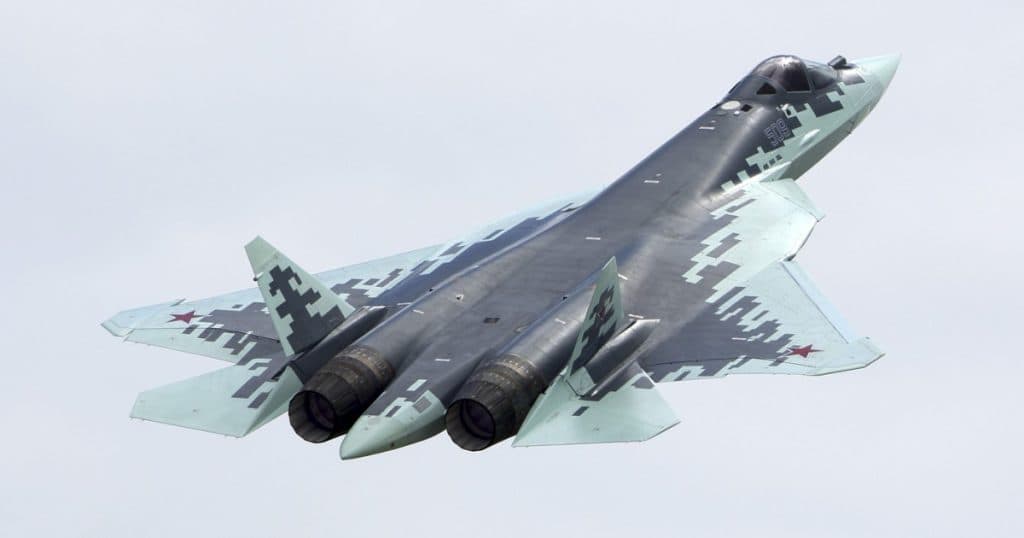 Rusia furnizează Indiei cel mai modern avion de luptă, Su-57, care va fi fabricat de New Delhi, ocolind astfel sancțiunile occidentale.