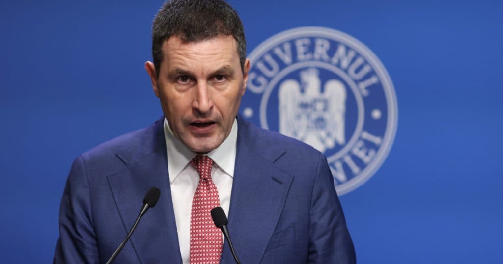 Tanczos Barna afirmă că România dispune de o „economie solidă”: Nu se elaborează un buget pentru alegeri, ci un buget destinat anului 2025.