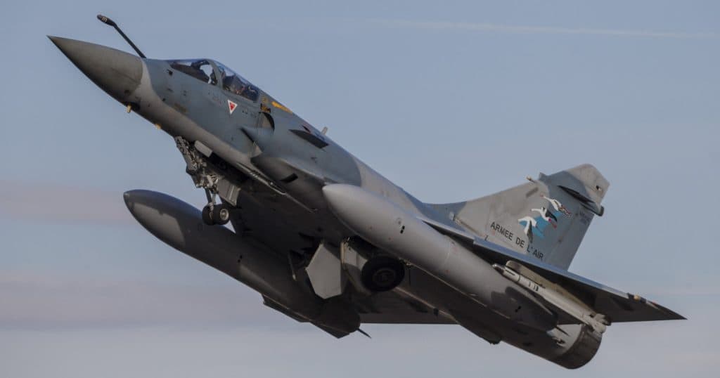 Ucraina a primit primul avion de luptă Mirage 2000-5 de la Franța. Câte aparate de zbor de acest tip va primi în total Kievul?
