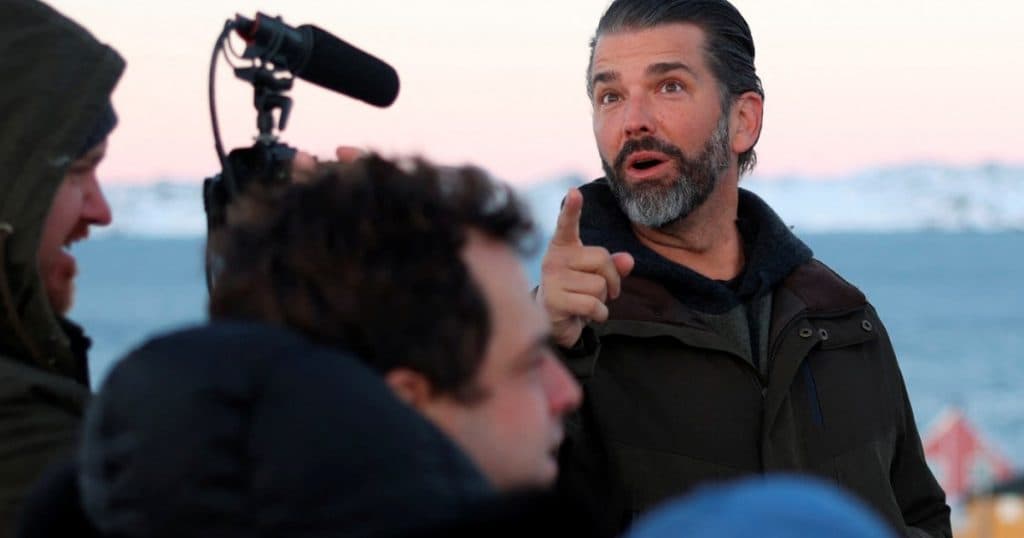 Donald Trump Jr. este acuzat că a împușcat o pasăre rară la vânătoare în Italia, iar un politician l-a denunțat autorităților.