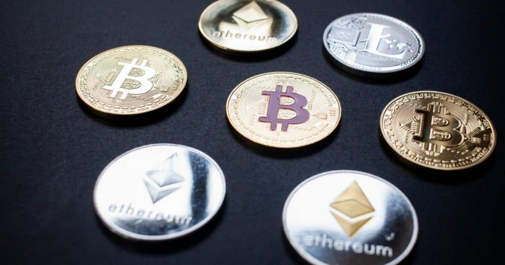 Guvernul reglementează piața crypto și va impune taxe pe tranzacțiile de criptomonede. Anunțul ministrului Finanțelor