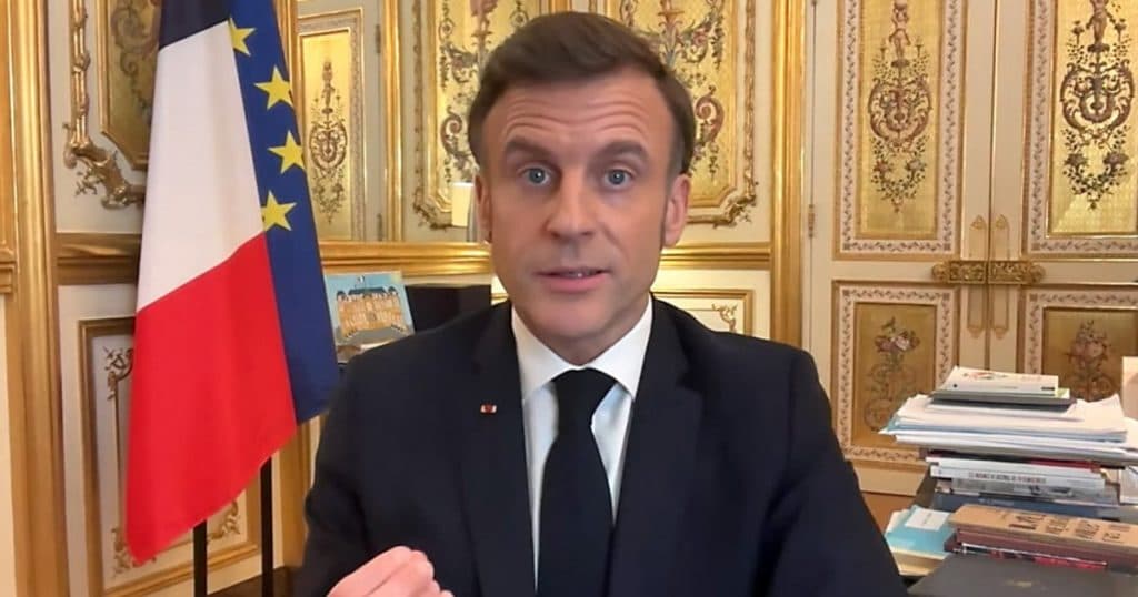 Macron susține România după atacul lui JD Vance referitor la anularea alegerilor. Președintele francez condamnă o intervenție rusească de amploare.