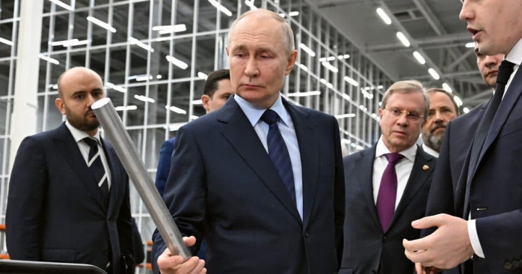 Vladimir Putin crede că Donald Trump va restabili ordinea în Uniunea Europeană: Liderii politici „vor ajunge să manifeste afecţiune”