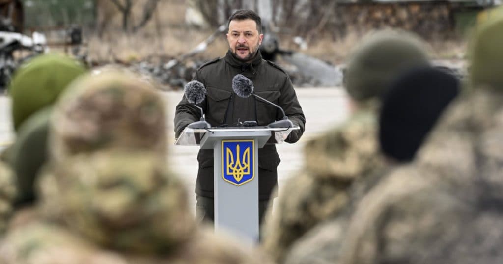 Zelenski afirmă că Ucraina trebuie să „creeze NATO pe teritoriul său” dacă nu este primită în Alianță.