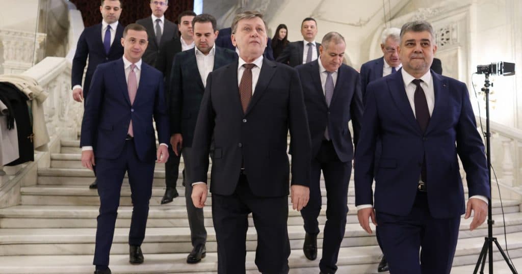 Coaliția se întâlnește în ședință pentru a analiza campania electorală, iar Crin Antonescu va fi prezent.