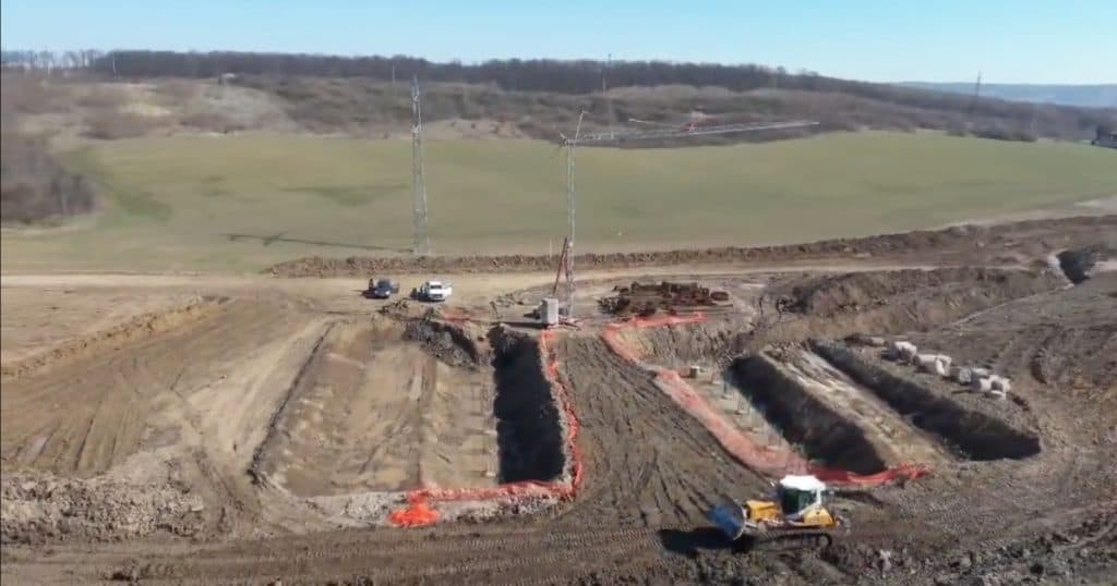 Imagini de pe șantierul Autostrăzii Transilvania. Șeful CNAIR: Lucrările au demarat pe 20 ianuarie și progresul a atins 5%