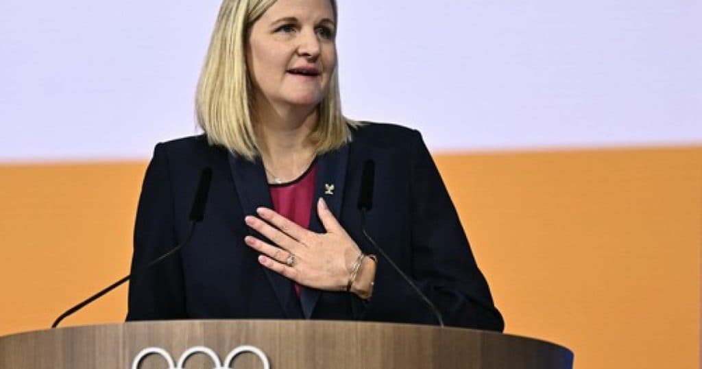Kirsty Coventry a fost prima femeie aleasă preşedinte al Comitetului Internaţional Olimpic.