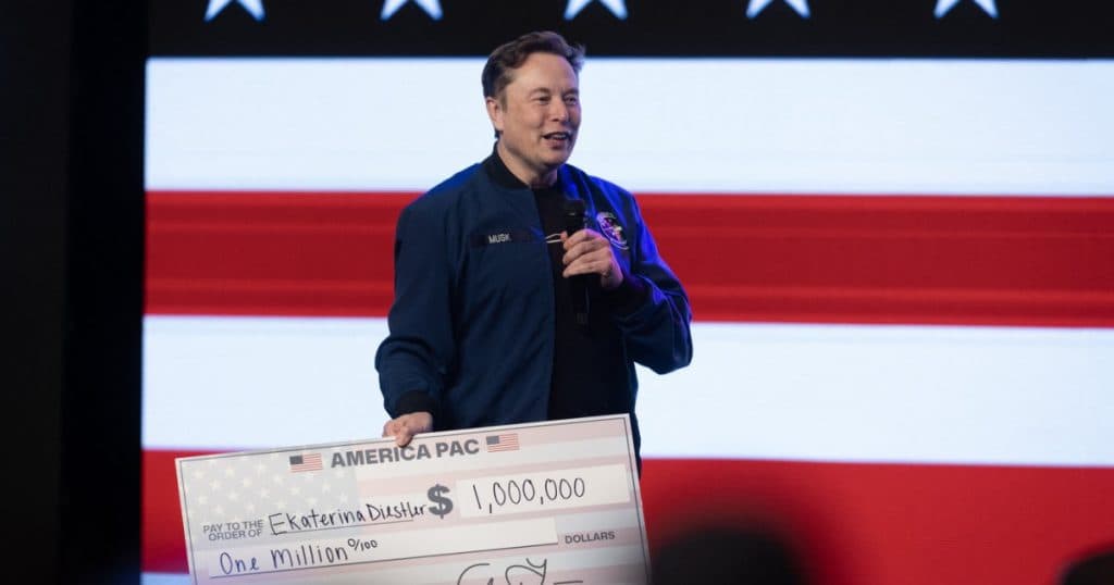Musk a donat 2 milioane de dolari unor alegători din Wisconsin pentru a-i determina să voteze un conservator la Curtea Supremă a statului.