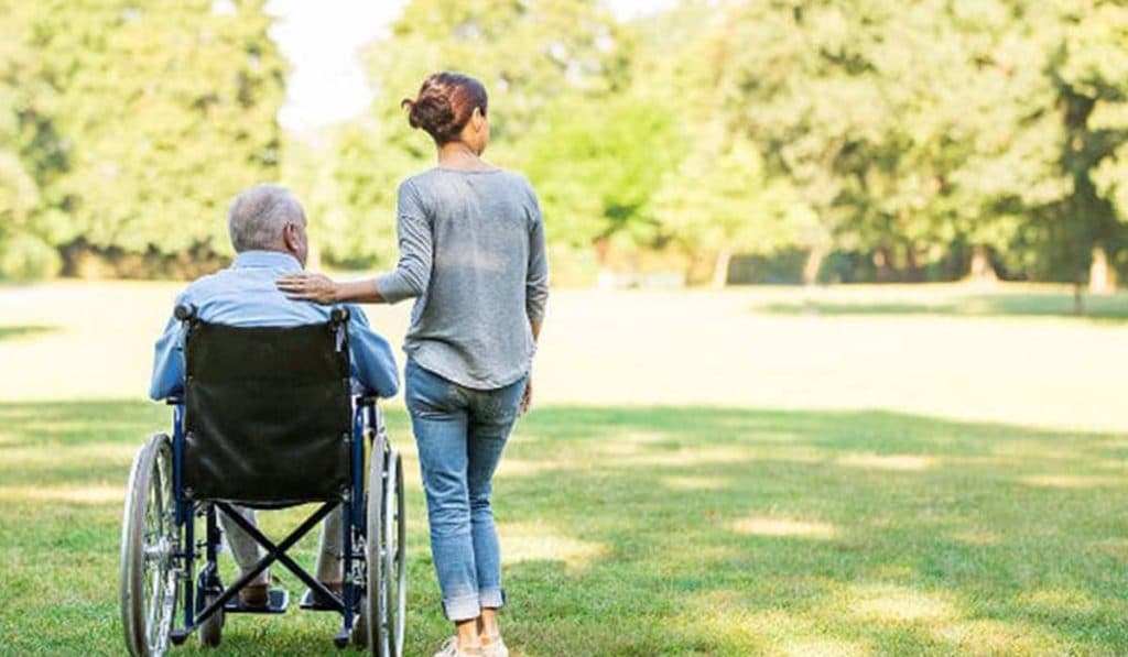 Cămin de Bătrâni – O a doua casă pentru seniori cu îngrijire și respect.