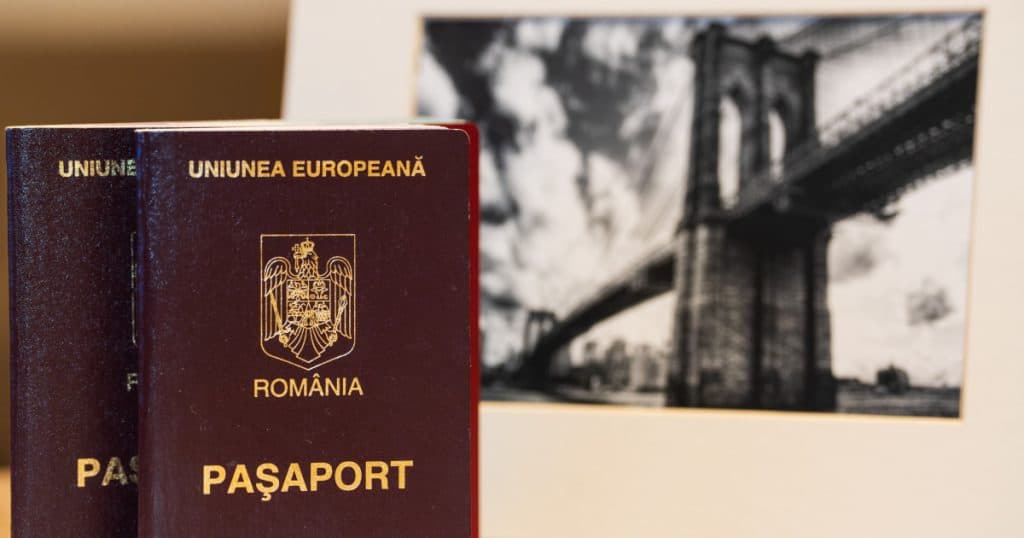 Pașaport pentru copii în 2025: acte necesare și taxa de eliberare a documentului de călătorie.