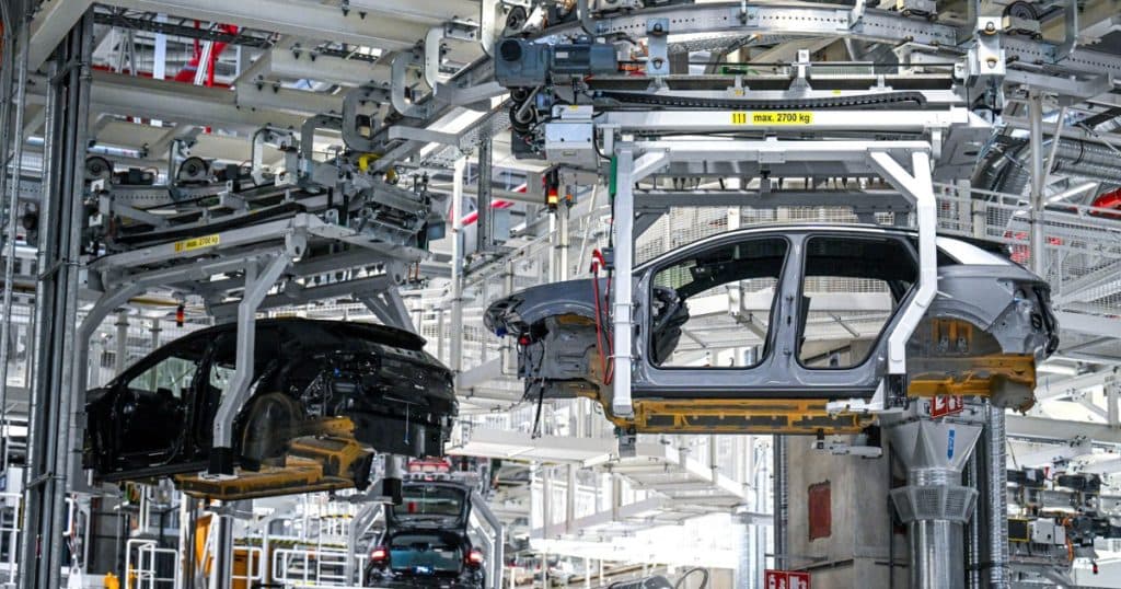 Reacția Germaniei la taxele vamale pentru automobile impuse de Donald Trump: Nu ne vom supune