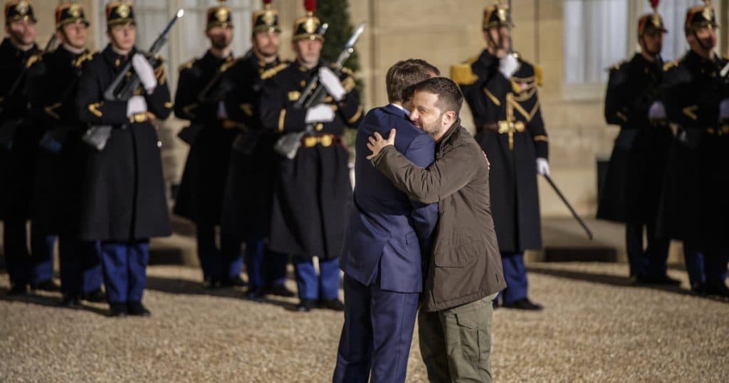 Zelenski va avea o întâlnire cu Macron înaintea summitului de joi. Ce subiecte vor aborda cei doi lideri?