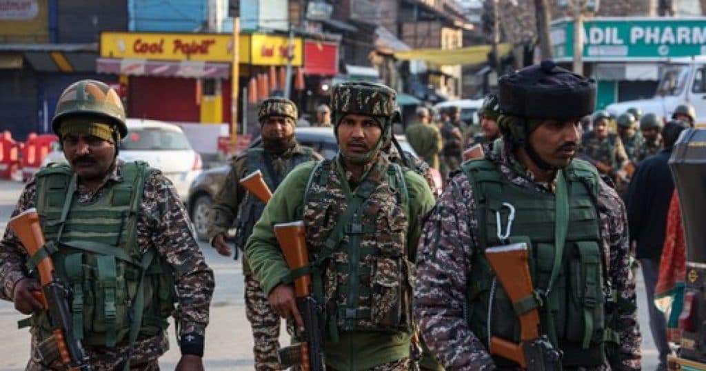 26 de persoane au fost omorâte în cel mai grav atac armat din Kashmir în ultimele 25 de ani.