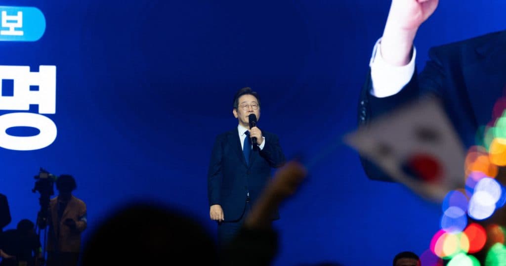 Alegeri în Coreea de Sud, după demiterea fostului președinte Yoon Suk Yeol. Candidatul opoziției garantează „o victorie zdrobitoare”