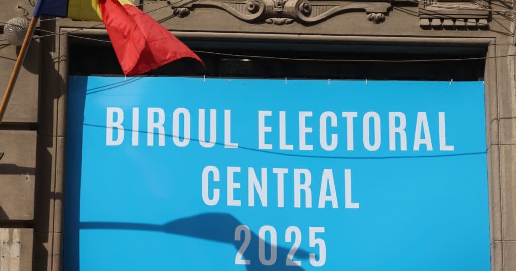Alegeri prezidenţiale 2025. BEC: 39 de materiale publicitare politice din online contravin legislației și trebuie eliminate.