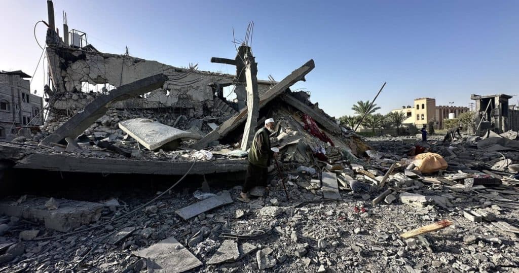 Bombardament israelian în Gaza: minimum 27 de decese. IDF afirmă că instituția de învățământ vizată era un centru de comandă al Hamas.