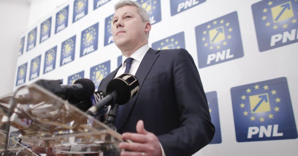 Cătălin Predoiu, referitor la Victor Ponta: „Ce tip de siguranță ar avea românii cu un președinte «suveranist» care prioritizează România pe locul 2?”