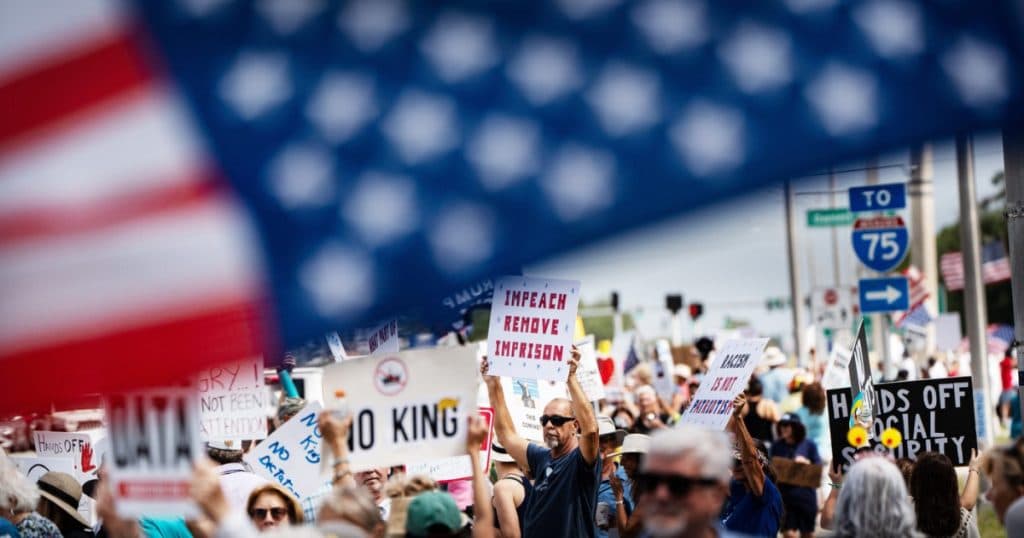 Ce relevă cel mai recent sondaj din SUA despre Donald Trump. „Oamenii nu sunt impresionați”