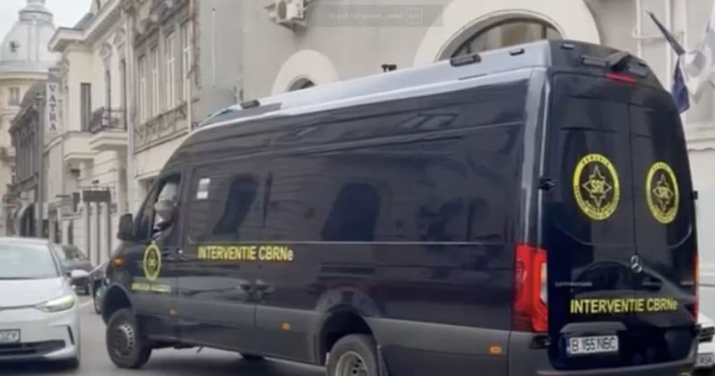 Ce a fost descoperit în urma examinării plicurilor cu praf alb primite de patru instituții din București. Ancheta, preluată de Poliția Capitalei.