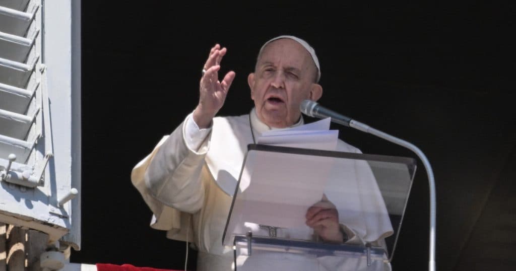 Ce declara papa Francisc despre moarte. Suveranul pontif a redactat prefața unei cărți cu scurt timp înainte de a deceda.