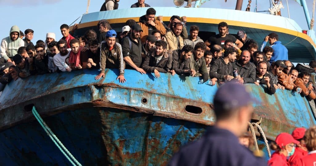Peste 142 de persoane au fost investigate penal în 2024 pentru că au sprijinit sau au ajutat migranți în Europa.