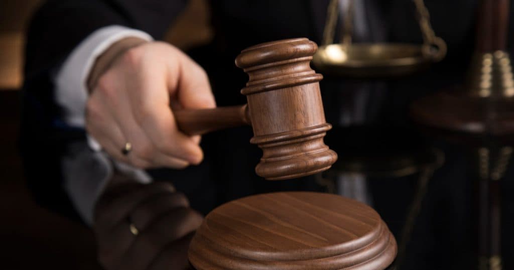 Celebritate instantanee după ce „a restabilit turul 2”. CV-ul judecătorului care a luat decizia fără precedent – DOCUMENT