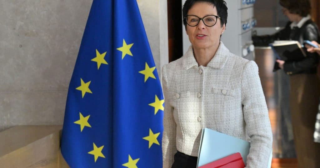 Comisarul UE pentru extindere a renunțat la participarea la un eveniment diplomatic în Turcia. Reacția Ankarei.