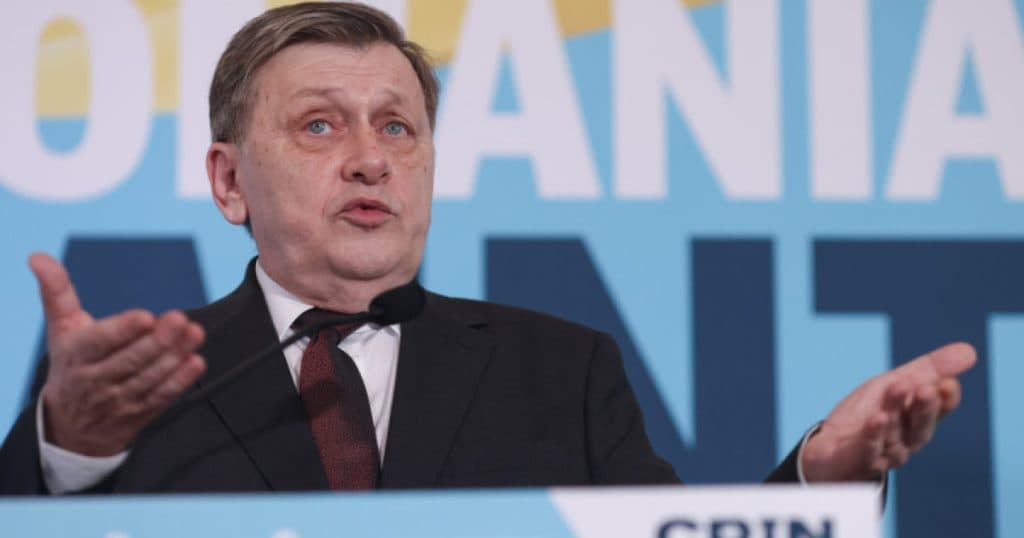 Crin Antonescu: Este esențial ca România să abordeze în mod unitar garanțiile de securitate pentru Ucraina și pentru Republica Moldova.