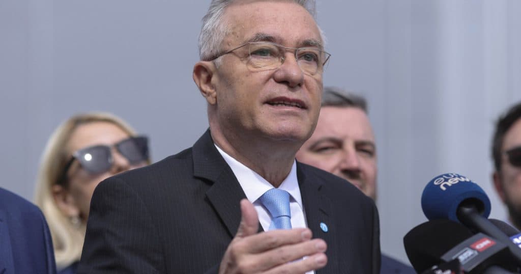 Cristian Diaconescu, referitor la retragerea trupelor americane din Europa: Nu sunt indicii de dezangajare a SUA.
