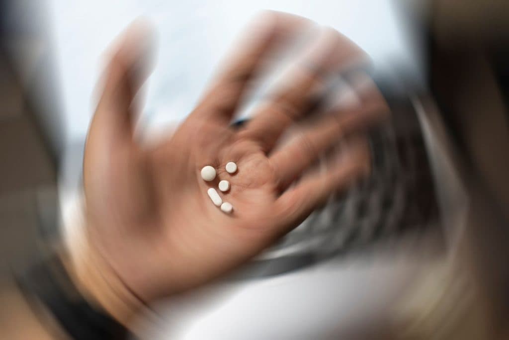 Cum influențează combinațiile periculoase de medicamente sănătatea ta