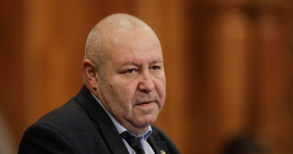 Daniel Fenechiu: „USR-ul dovedește din nou că nu putem discuta despre consecvență și recunoștință la ei”