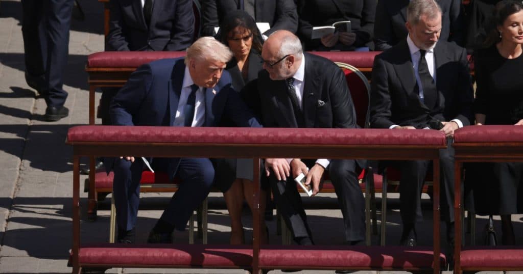 După discuția cu Zelenski, Trump a fost întrebat direct de un lider european despre planurile sale referitoare la Rusia. Ce a răspuns liderul american?
